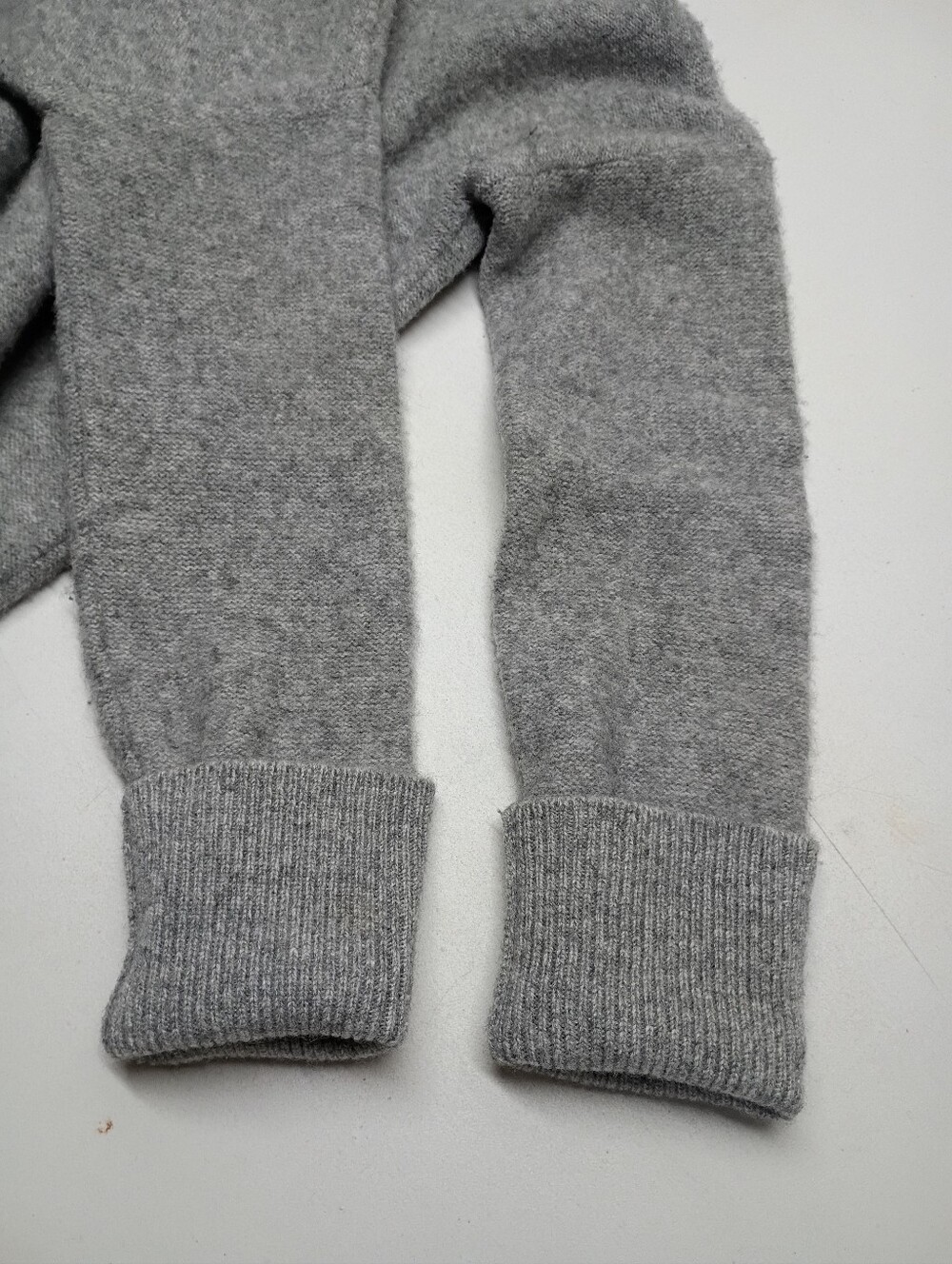 Rachel Zoe 2-Ply Cashmere Sweater Grey Pullover Knit Women Sz Small - Picture 5 of 8